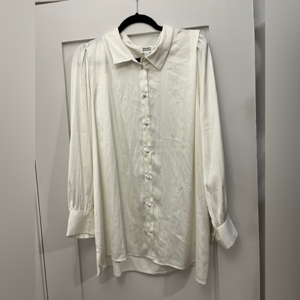 Button Up by Amazon The Drop